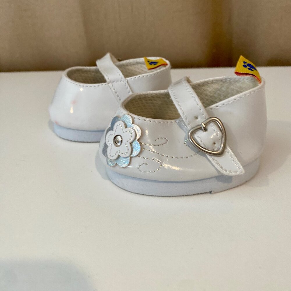 Build-A-Bear White Mary Jane Shoes w/ Flowers –‎ Patent Leather